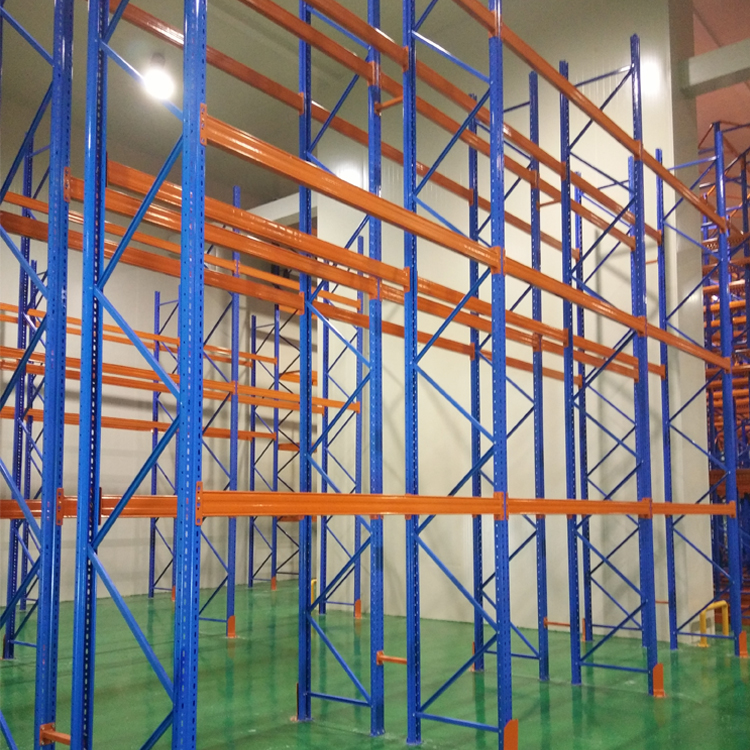 重型倉儲(chǔ)貨架