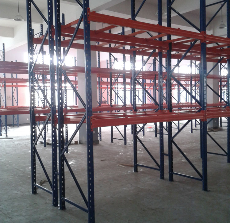 倉儲(chǔ)貨架定制