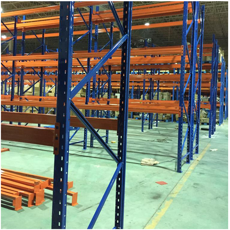 重型倉儲(chǔ)貨架哪家好